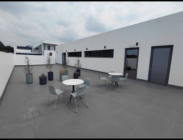 120M² OFFICE TO LET IN BRYANSTON